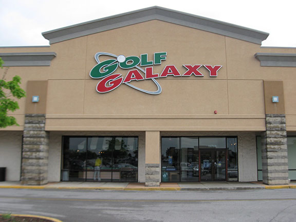 Storefront of Golf Galaxy store in Orland Park, IL